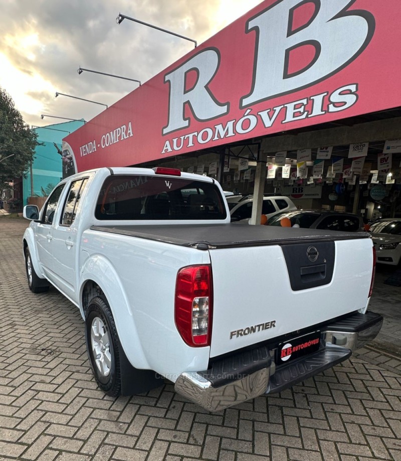 FRONTIER 2.5 S 4X2 CD TURBO ELETRONIC DIESEL 4P MANUAL - 2014 - PAROBé