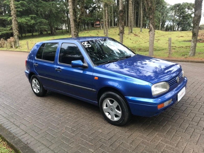 GOLF 1.8 MI GL 8V GASOLINA 4P MANUAL - 1995 - CAXIAS DO SUL