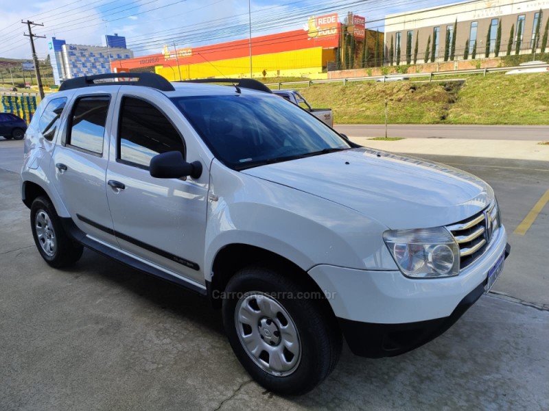 DUSTER 1.6 EXPRESSION 4X2 16V FLEX 4P MANUAL