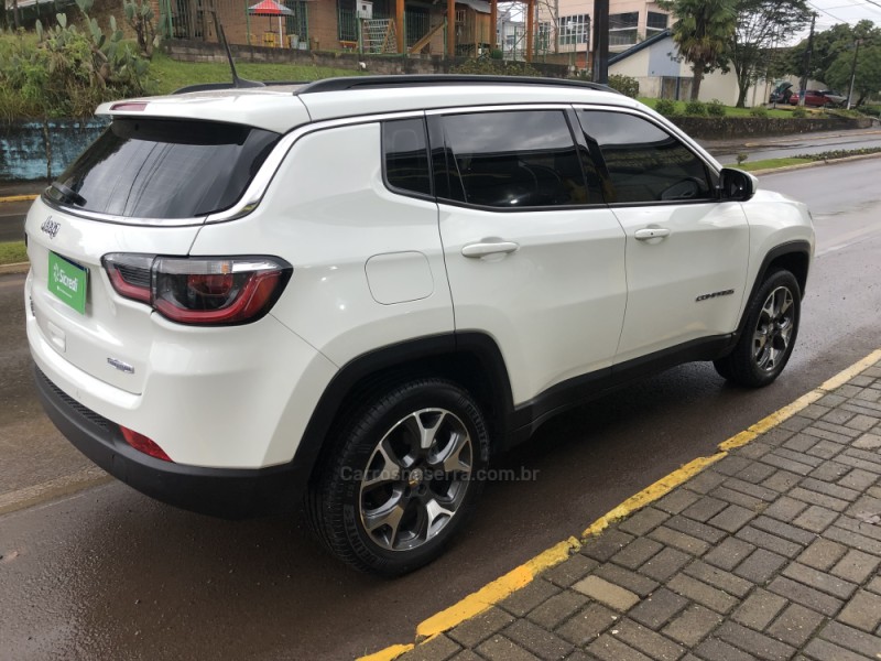 COMPASS 2.0 16V DIESEL LONGITUDE 4X4 AUTOMÁTICO - 2019 - BARãO