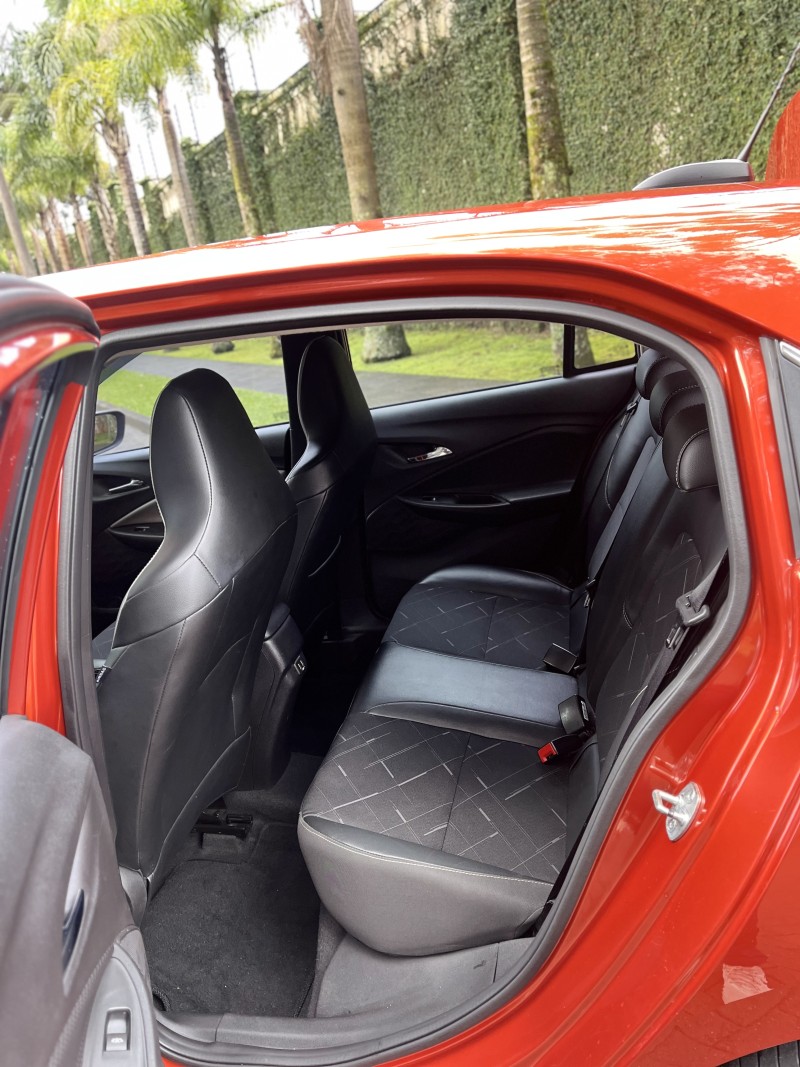 ONIX 1.0	PREMIER PLUS 8V TURBO FLEX 4P AUTOMÁTICO - 2020 - CAXIAS DO SUL