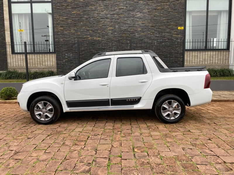 DUSTER OROCH 2.0 16V FLEX DYNAMIQUE 4P AUTOMÁTICO - 2017 - LAJEADO