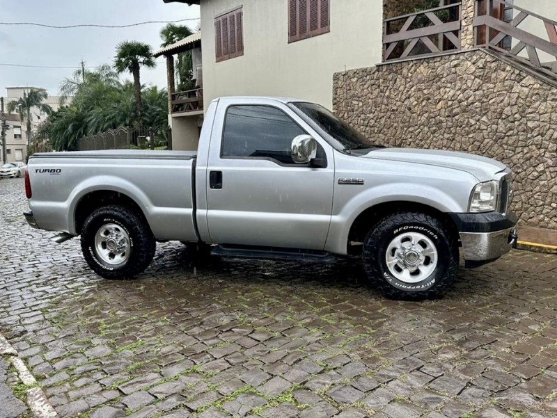 F-250 4.2 XLT 4X2 CS TURBO DIESEL 2P MANUAL - 2001 - LAJEADO