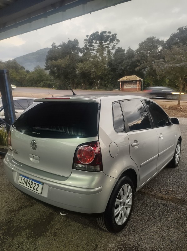 POLO 1.6 MI 8V FLEX 4P MANUAL - 2008 - VALE REAL