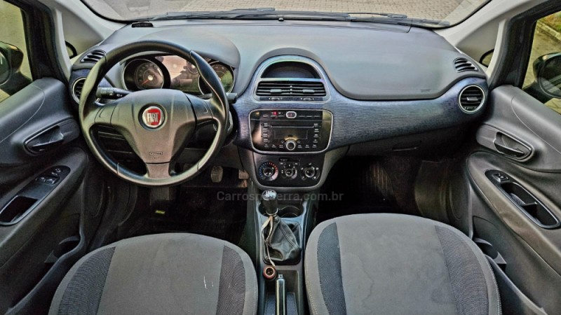 PUNTO 1.4 ATTRACTIVE ITALIA 8V FLEX 4P MANUAL - 2013 - IVOTI