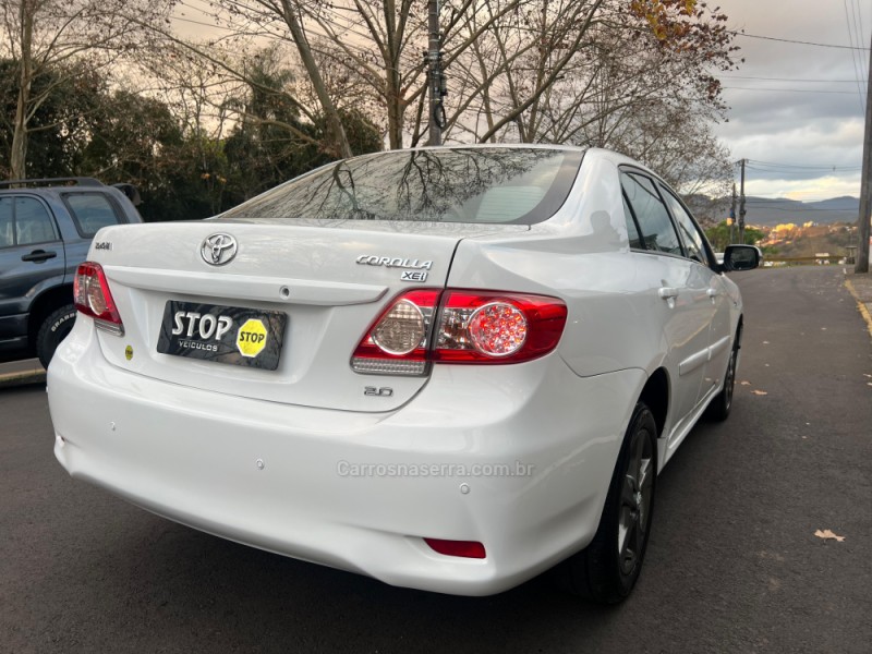 COROLLA 2.0 XEI 16V FLEX 4P AUTOMÁTICO - 2012 - DOIS IRMãOS