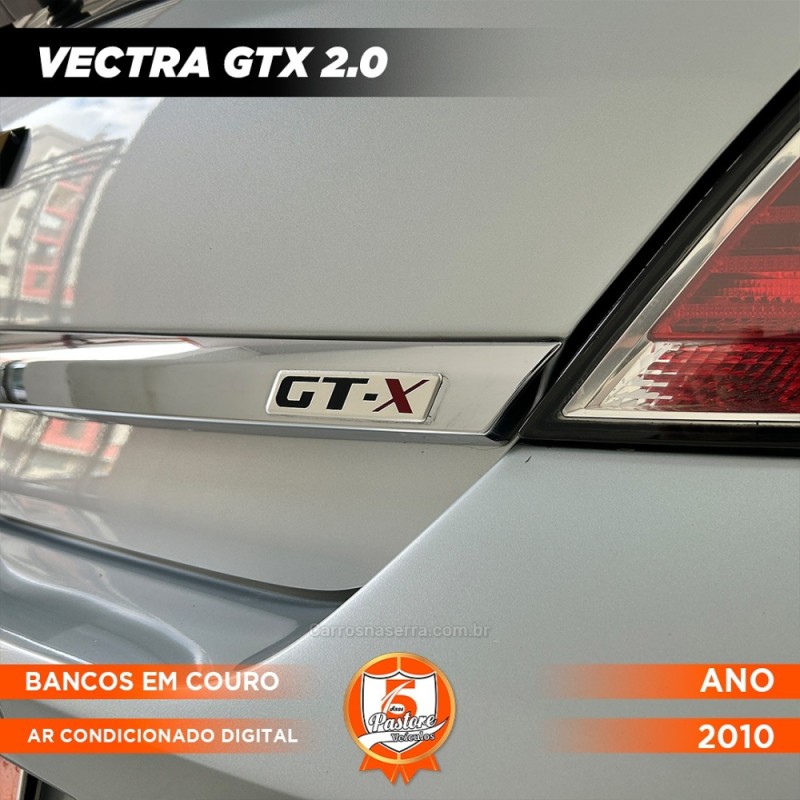 VECTRA 2.0 MPFI GT-X HATCH 8V FLEX 4P MANUAL - 2010 - VACARIA