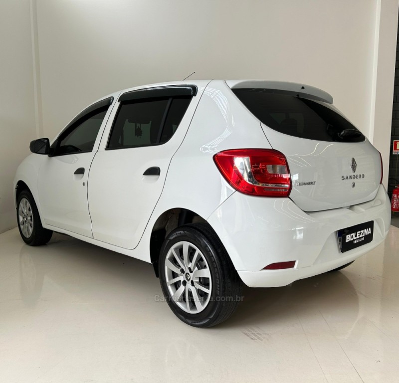 SANDERO 1.0 AUTHENTIQUE 12V FLEX 4P MANUAL - 2020 - NOVO HAMBURGO