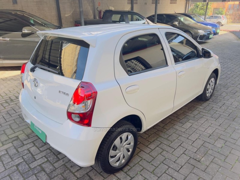 ETIOS 1.3 X 16V FLEX 4P MANUAL - 2021 - NOVO HAMBURGO