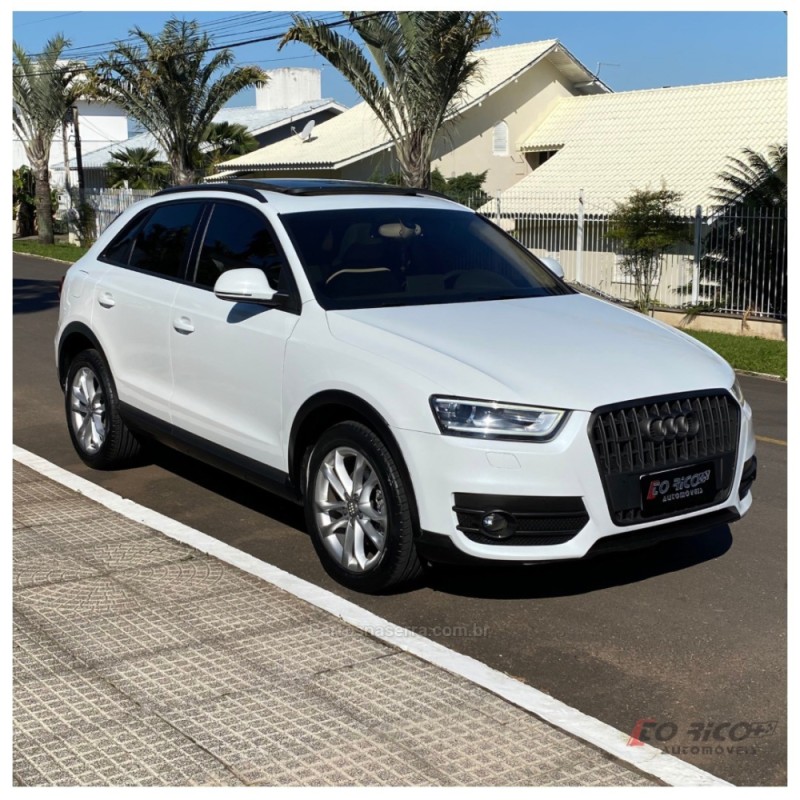 Q3 2.0 TFSI AMBIENTE QUATTRO 4P GASOLINA S TRONIC - 2014 - CAMPO BOM