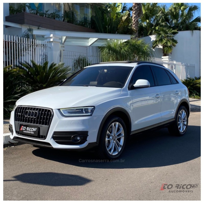 Q3 2.0 TFSI AMBIENTE QUATTRO 4P GASOLINA S TRONIC