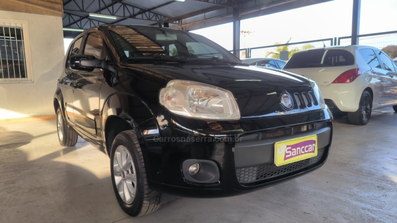 UNO 1.0 EVO VIVACE 8V FLEX 4P MANUAL - 2012 - SANTA CRUZ DO SUL