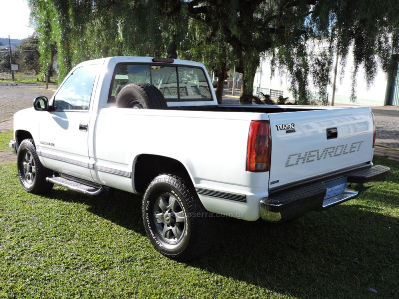 SILVERADO 4.2 DLX 4X2 CS 18V TURBO INTERCOOLER DIESEL 2P MANUAL - 1998 - SãO MARCOS