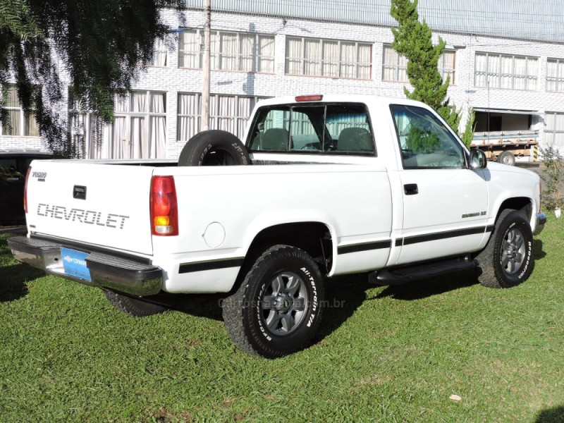 SILVERADO 4.2 DLX 4X2 CS 18V TURBO INTERCOOLER DIESEL 2P MANUAL - 1998 - SãO MARCOS