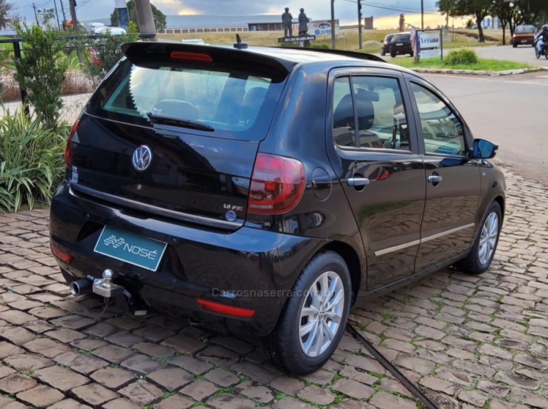 FOX 1.6 MI PRIME 8V FLEX 4P MANUAL - 2011 - NãO-ME-TOQUE