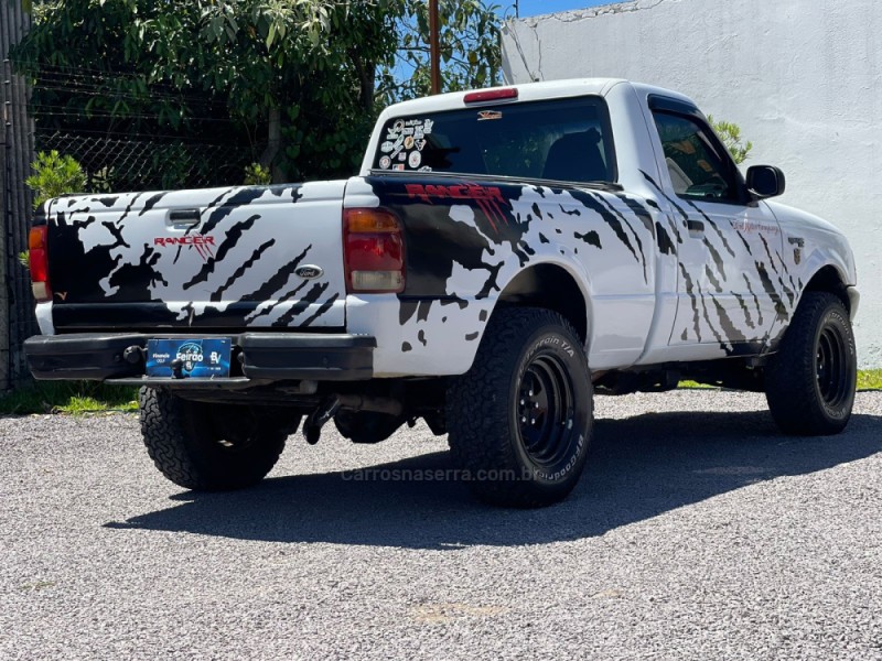 RANGER 2.5 XL 4X4 CS 8V DIESEL 2P MANUAL - 2001 - CAXIAS DO SUL