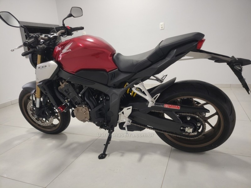 CB 650R  - 2022 - GUAPORé