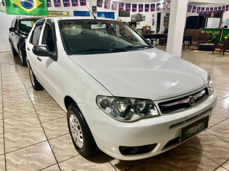 PALIO 1.0 MPI FIRE CELEBRATION ECONOMY 8V FLEX 4P MANUAL - 2013 - LAGOA VERMELHA