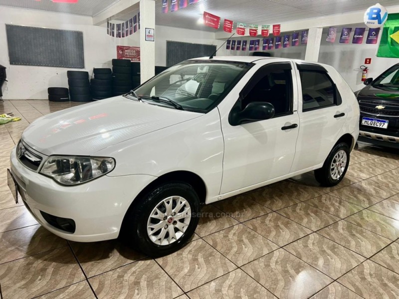 PALIO 1.0 MPI FIRE CELEBRATION ECONOMY 8V FLEX 4P MANUAL - 2013 - LAGOA VERMELHA