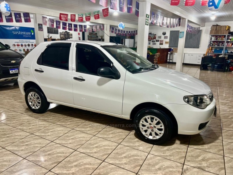 PALIO 1.0 MPI FIRE CELEBRATION ECONOMY 8V FLEX 4P MANUAL - 2013 - LAGOA VERMELHA