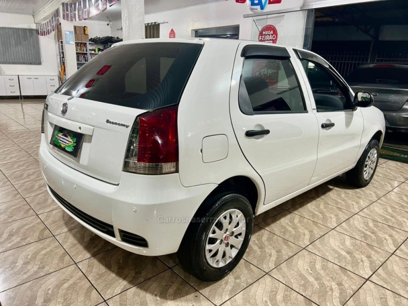 PALIO 1.0 MPI FIRE CELEBRATION ECONOMY 8V FLEX 4P MANUAL - 2013 - LAGOA VERMELHA