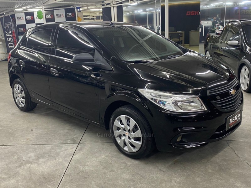 ONIX 1.0 MPFI LS 8V FLEX 4P MANUAL - 2015 - CAXIAS DO SUL