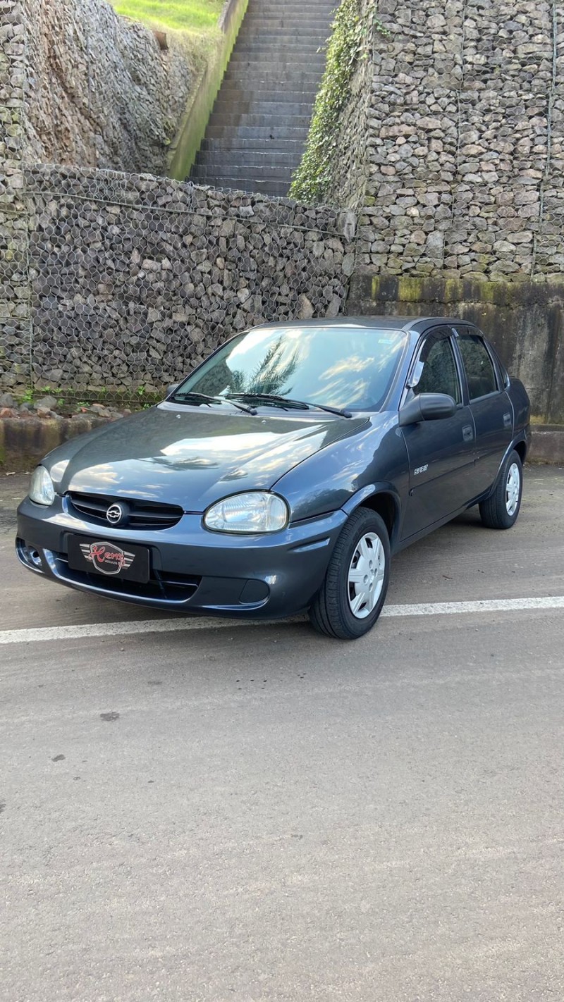 CORSA 1.0 MPFI CLASSIC SEDAN SPIRIT 8V FLEX 4P MANUAL