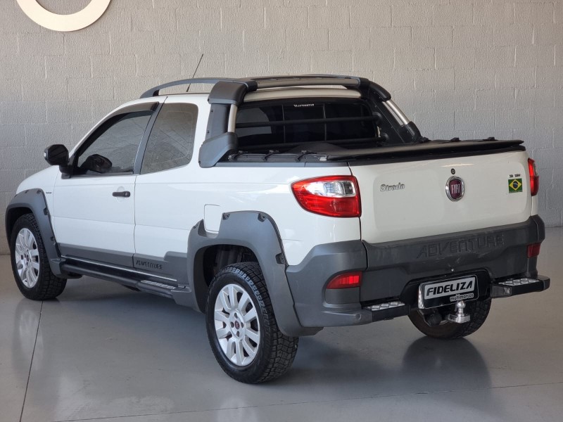 STRADA 1.8 MPI ADVENTURE CD 16V FLEX 3P AUTOMATIZADO - 2015 - FARROUPILHA