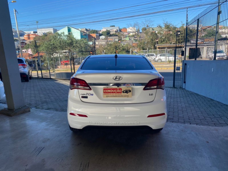 HB20S 1.6 COMFORT PLUS 16V FLEX 4P MANUAL - 2019 - CAXIAS DO SUL