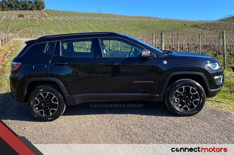 COMPASS 2.0 16V DIESEL TRAILHAWK 4X4 AUTOMÁTICO - 2020 - BENTO GONçALVES