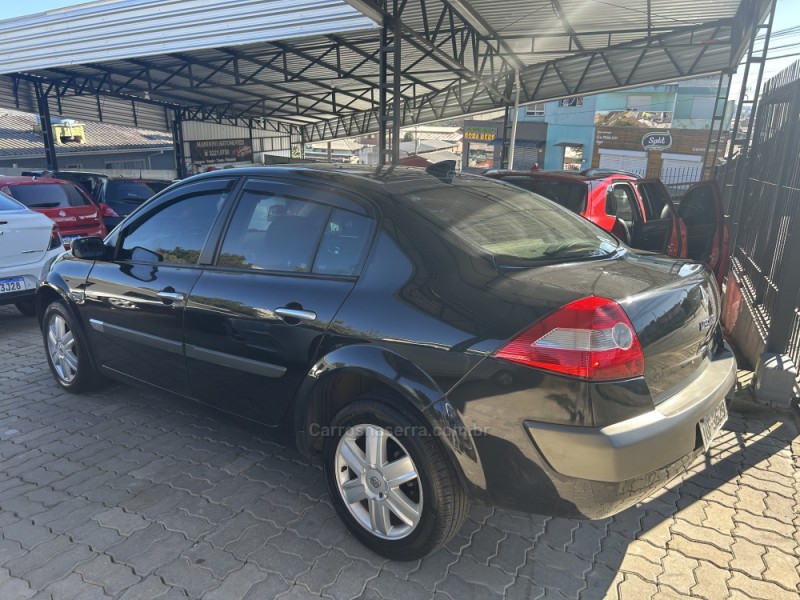 MÉGANE 1.6 DYNAMIQUE 16V FLEX 4P MANUAL - 2008 - CAXIAS DO SUL