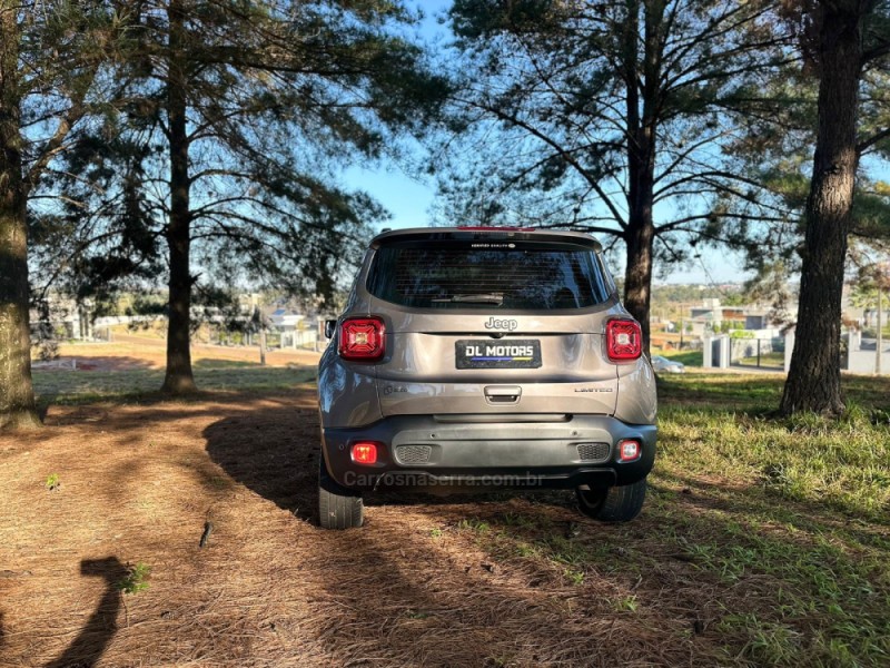 RENEGADE 1.8 16V FLEX 4P AUTOMÁTICO - 2021 - LAJEADO