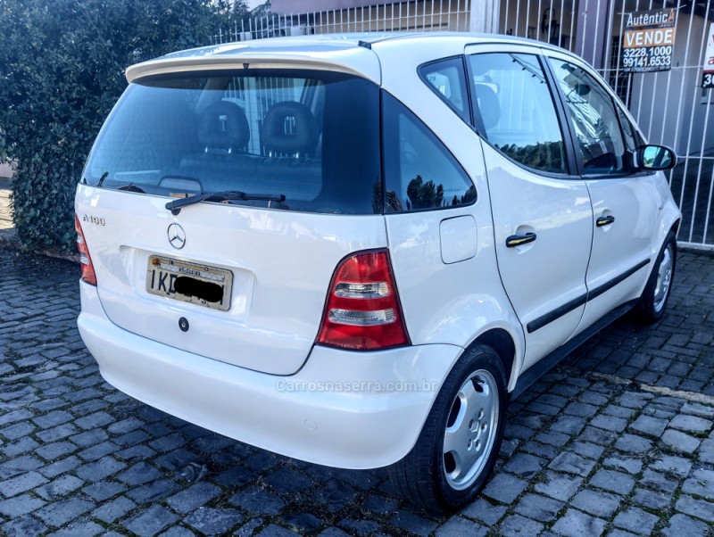 CLASSE A 1.9 190 ELEGANCE GASOLINA 4P AUTOMÁTICO - 2002 - CAXIAS DO SUL