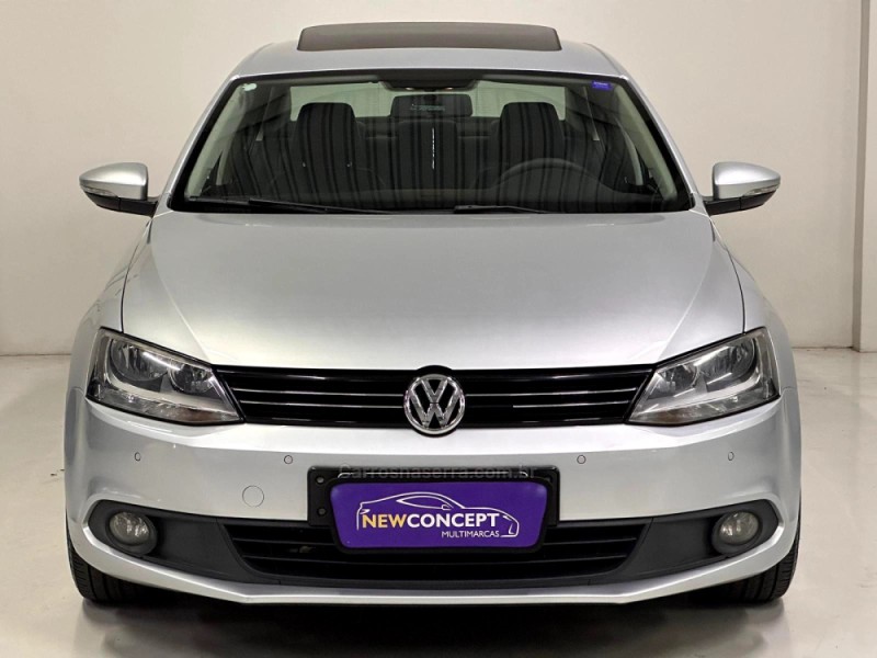 JETTA 2.0 COMFORTLINE FLEX 4P TIPTRONIC - 2014 - NOVO HAMBURGO