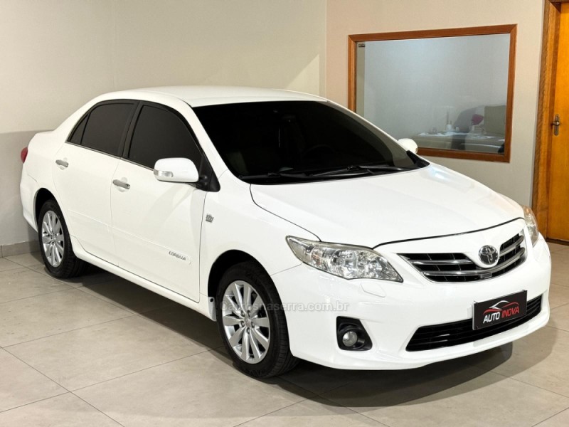 COROLLA 2.0 ALTIS 16V FLEX 4P AUTOMÁTICO - 2013 - IVOTI