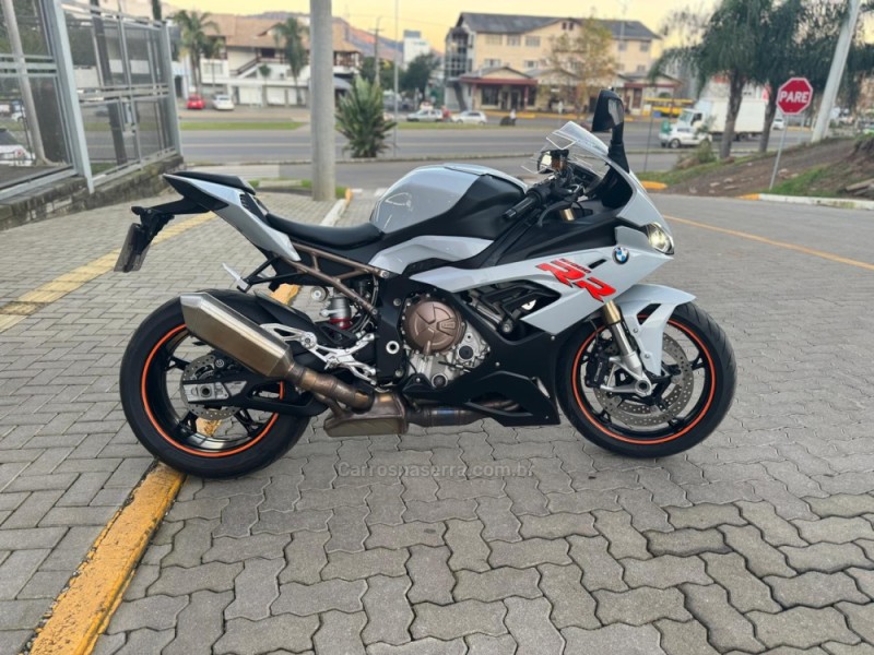 S 1000 RR - 2020 - FELIZ