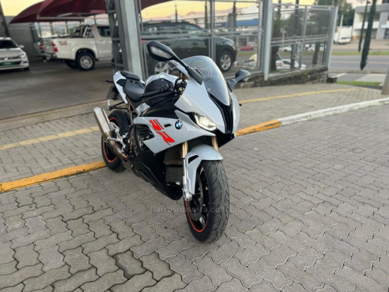 S 1000 RR - 2020 - FELIZ