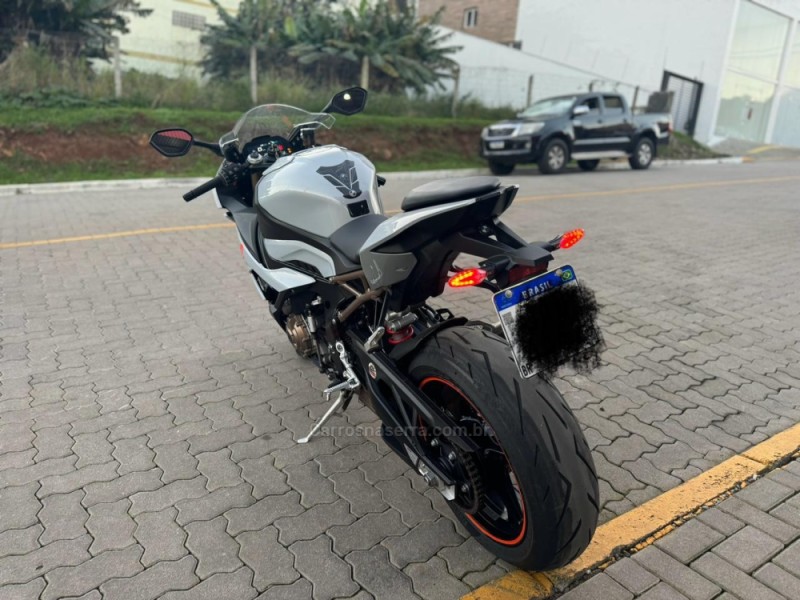 S 1000 RR - 2020 - FELIZ