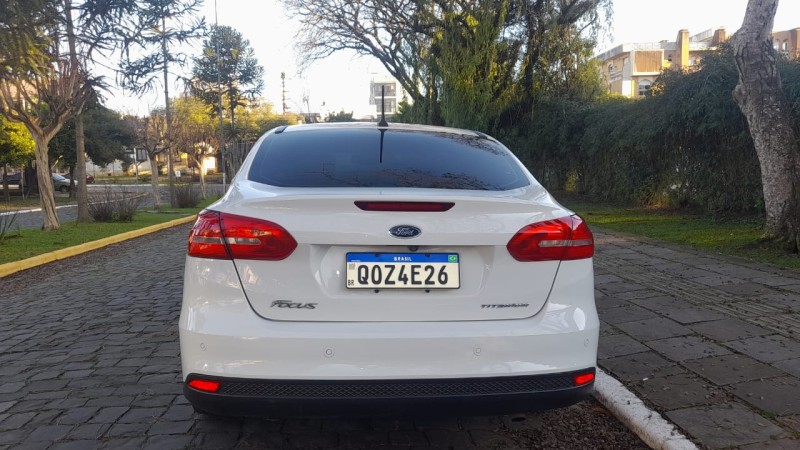 FOCUS 2.0 TITANIUM SEDAN 16V FLEX 4P AUTOMÁTICO - 2019 - FARROUPILHA