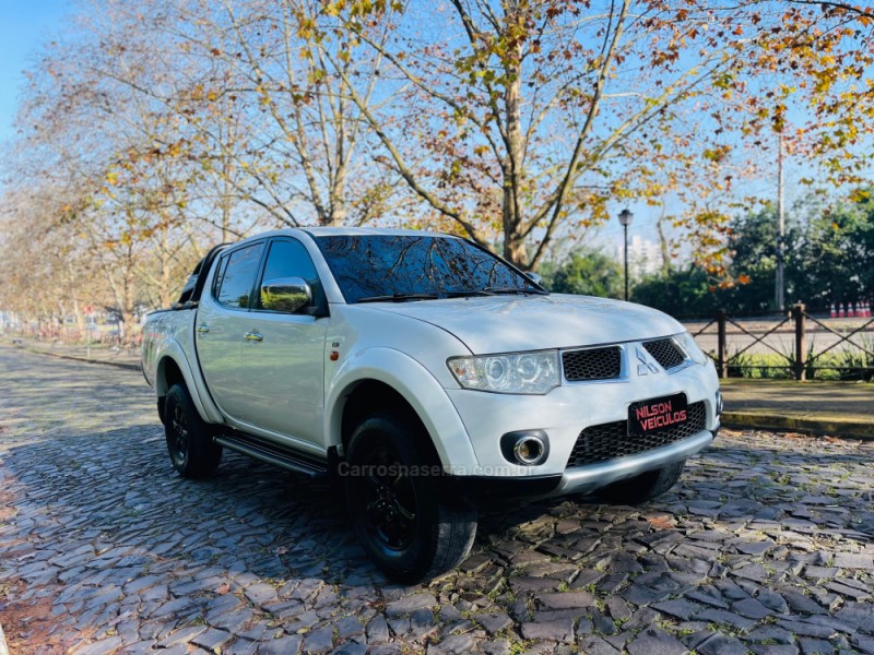 L200 TRITON 3.2 HPE 4X4 CD 16V TURBO INTERCOOLER DIESEL 4P AUTOMÁTICO - 2013 - NOVO HAMBURGO