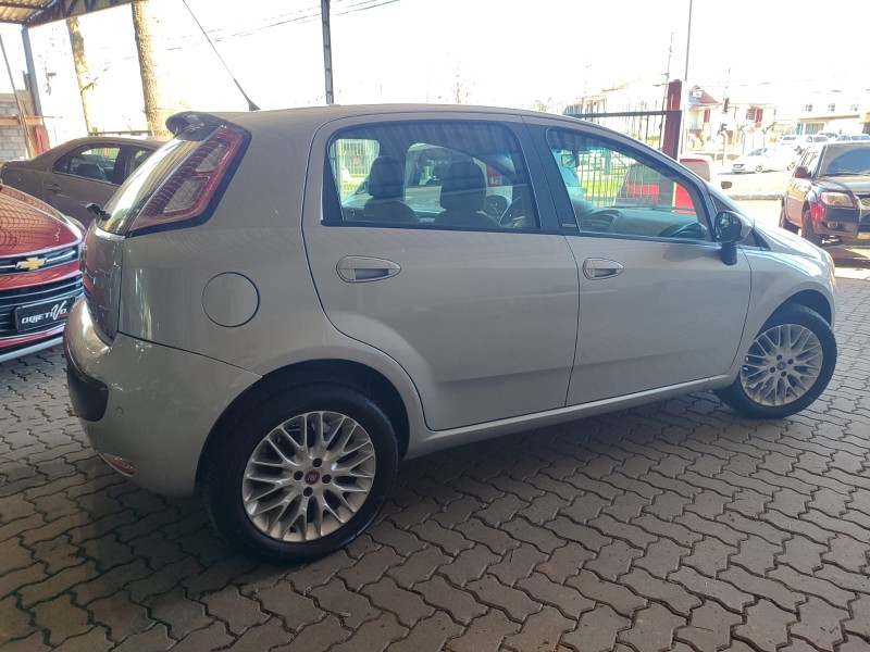 PUNTO 1.6 ESSENCE 16V FLEX 4P AUTOMATIZADO - 2013 - CAXIAS DO SUL