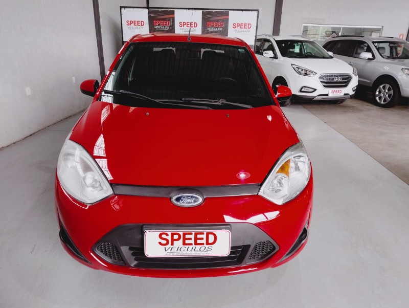 FIESTA 1.6 MPI SEDAN 8V FLEX 4P MANUAL - 2014 - SãO SEBASTIãO DO CAí