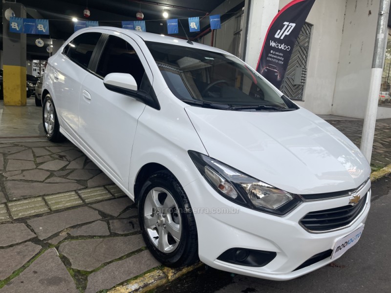 ONIX 1.4 MPFI LT 8V FLEX 4P MANUAL - 2019 - BENTO GONçALVES