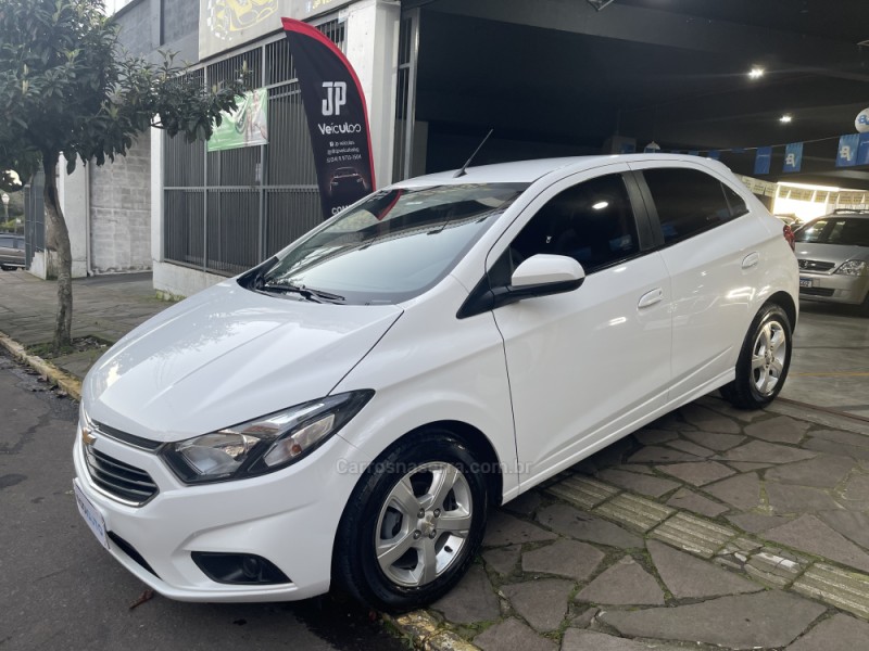 ONIX 1.4 MPFI LT 8V FLEX 4P MANUAL - 2019 - BENTO GONçALVES