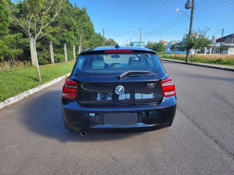 118I 1.6 16V TURBO GASOLINA 4P AUTOMÁTICO - 2012 - BENTO GONçALVES