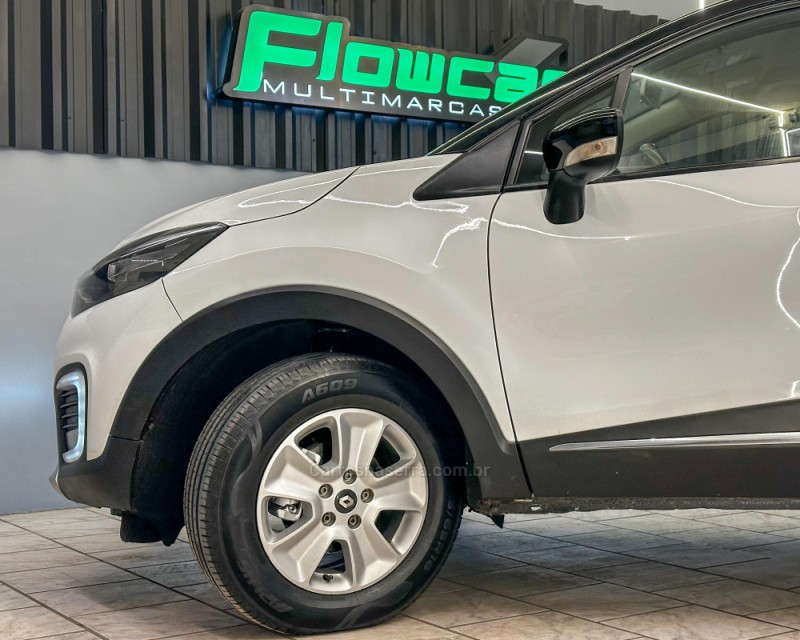 CAPTUR 1.6 LIFE 16V FLEX 4P AUTOMÁTICO - 2019 - CARLOS BARBOSA