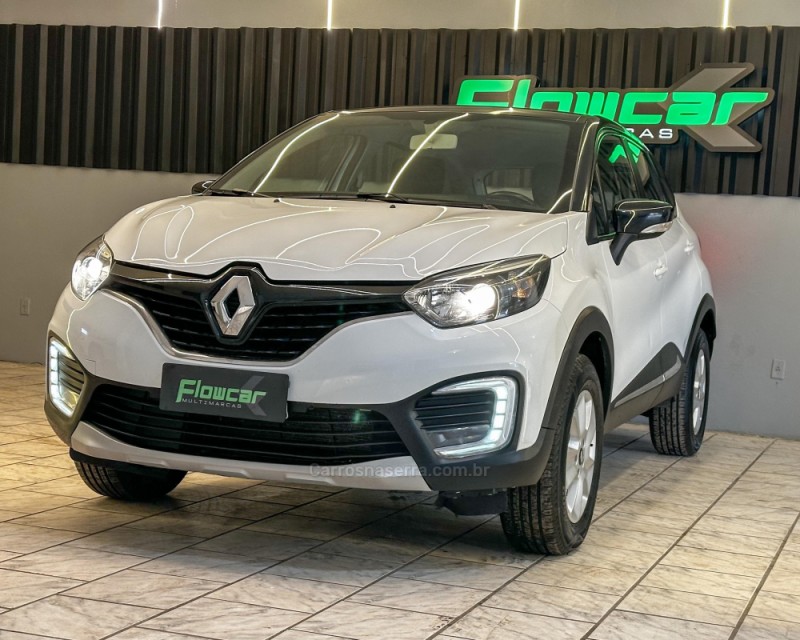 CAPTUR 1.6 LIFE 16V FLEX 4P AUTOMÁTICO - 2019 - CARLOS BARBOSA