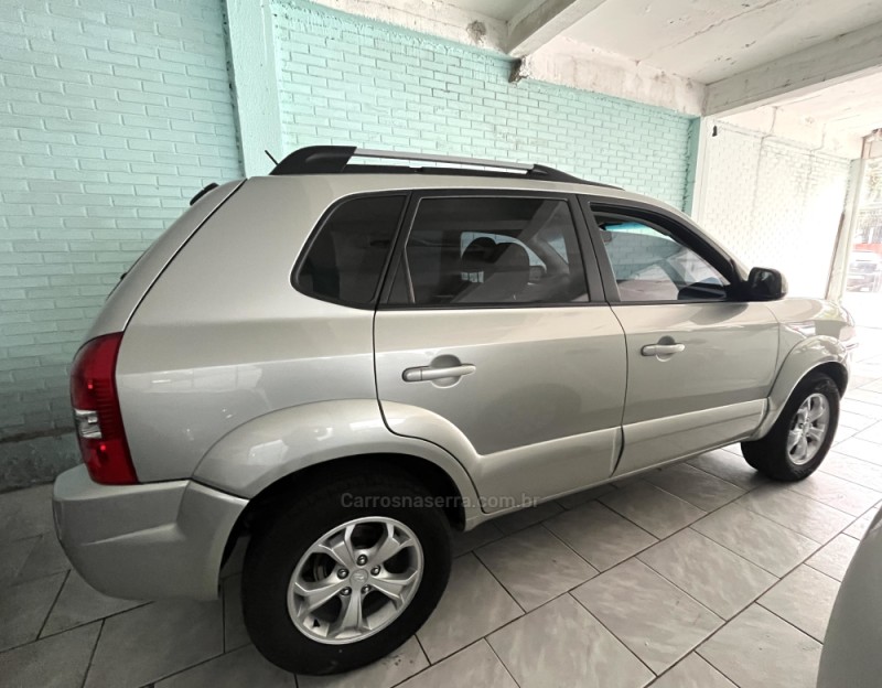 TUCSON 2.0 MPFI GLS BASE 16V 143CV 2WD GASOLINA 4P AUTOMÁTICO - 2011 - BENTO GONçALVES