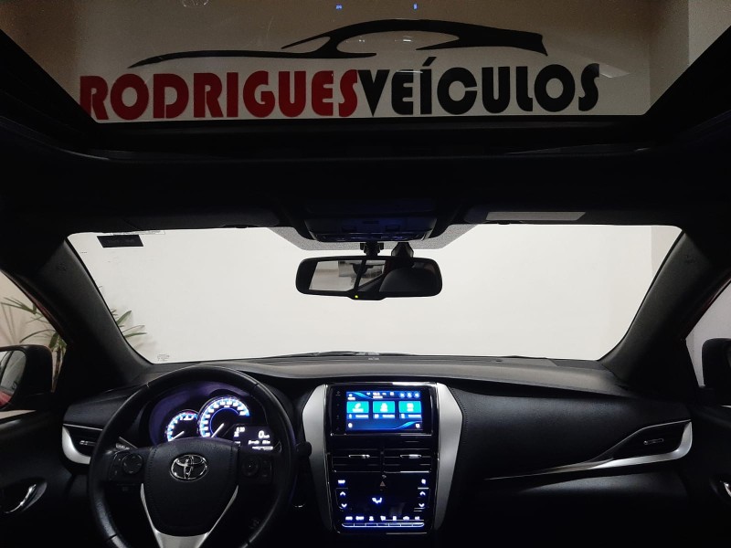 YARIS 1.5 XLS FLEX 4P AUTOMÁTICO - 2019 - CAXIAS DO SUL