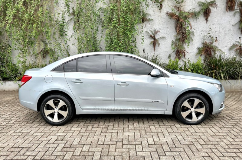 CRUZE 1.8 LT 16V FLEX 4P AUTOMÁTICO - 2012 - SAPIRANGA